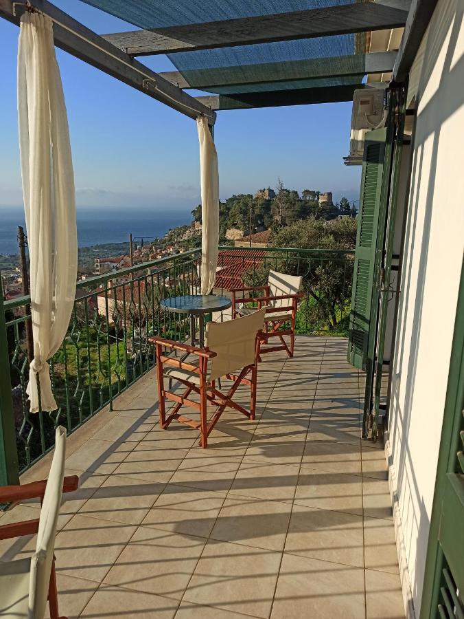 キパリシア Kiparissia Castle & Sea Viewヴィラ エクステリア 写真